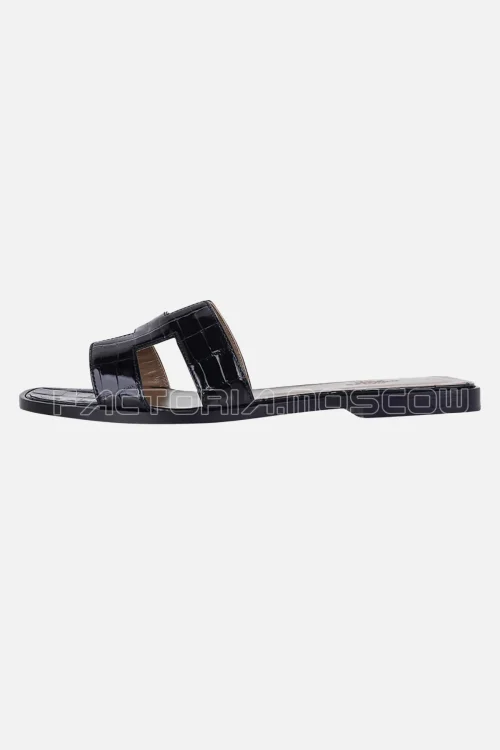 Hermes Oran Sandal Black Alligator