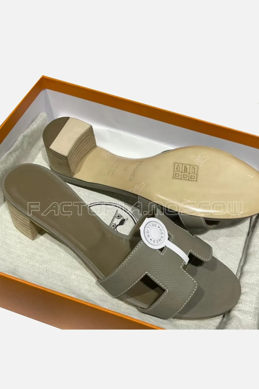 Hermes Oasis Sandal Etoupe Epsom