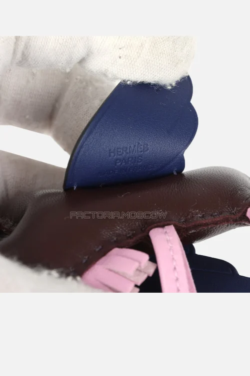 Mauve Sylvestre & Bleu Saphir