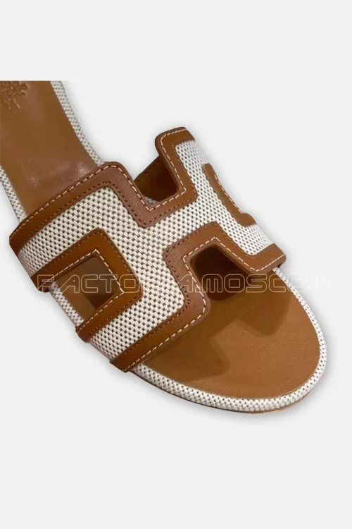 Hermes Oran Sandal Noisette/Beige Doré