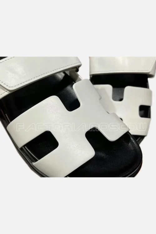 Hermes Chypre Sandals Blanc