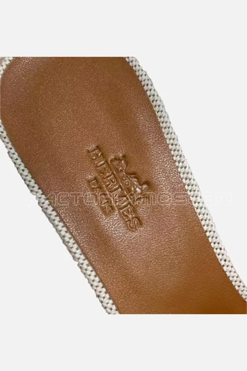 Hermes Oran Sandal Noisette/Beige Doré