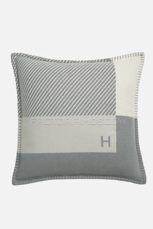 Hermes H Riviera pillow colour Gris