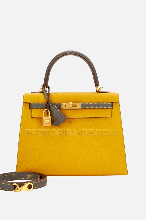 Hermès HSS Kelly Sellier 25 Jaune Ambre/Etoupe Togo Brushed GHW