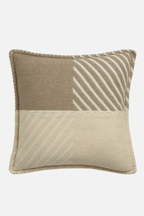 Hermes Avalon Zellige pillow Colour Naturel/Galet