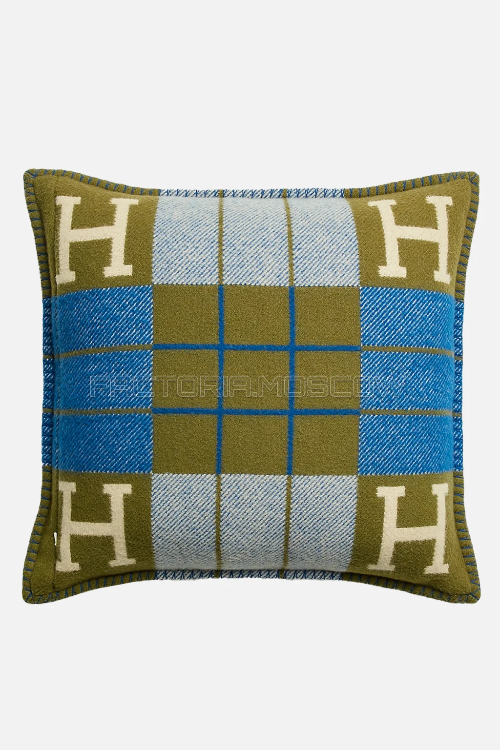 Hermes Avalon III pillow Colour Marine/Kaki