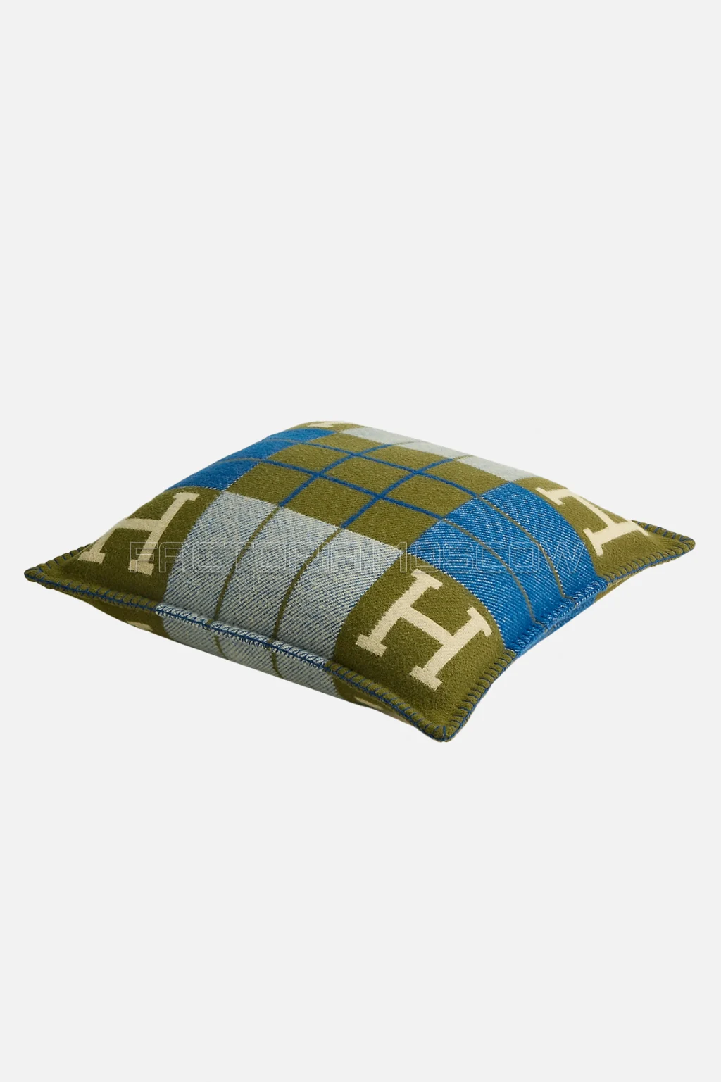 Hermes Avalon III pillow Colour Marine/Kaki